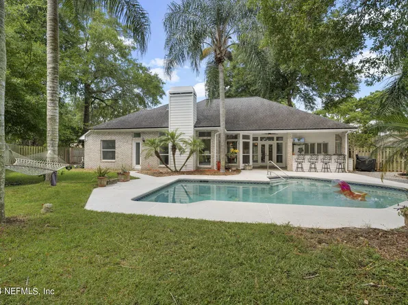 1121 DOVER Drive, St. Johns, FL 32259