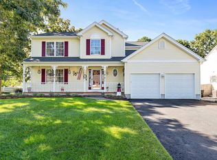 203 Torpedo Rd, Manahawkin, NJ 08050