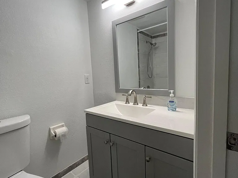 4914 W Gandy Blvd #F103 — Photo 10