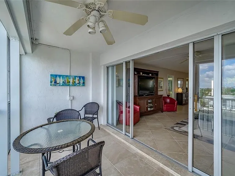 299 N Riverside Dr #604 — Photo 12