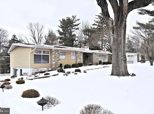 2313 Barren Hill Rd, Lafayette Hill, PA 19444