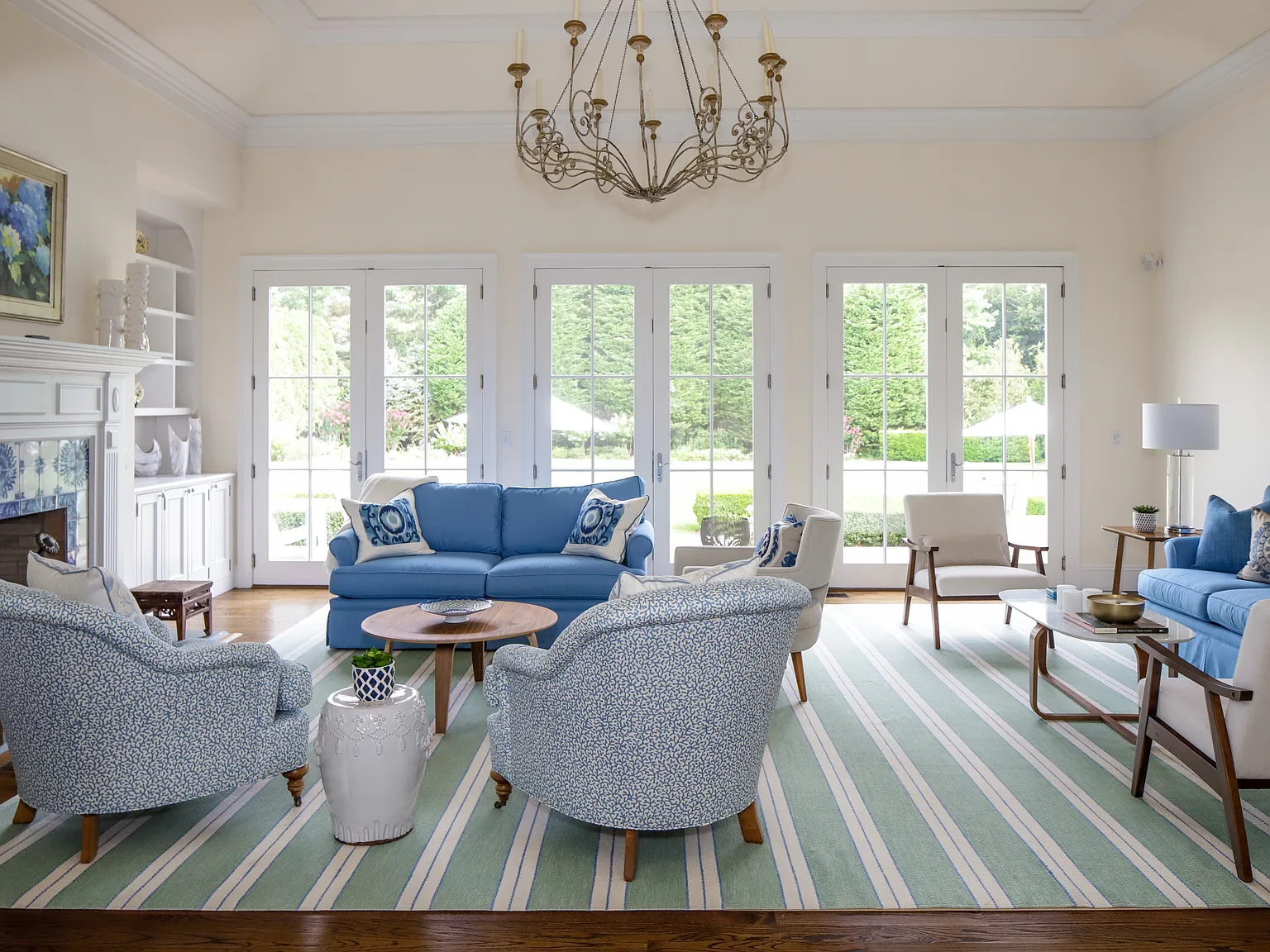 Southampton Village 6-bedroom Traditional — Photo 4