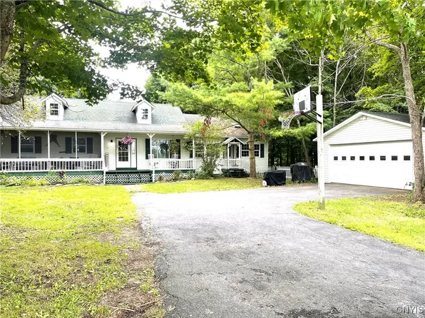 40540 Cross Rd, Theresa, NY 13691