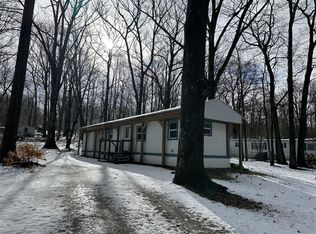 6167 Kellogg Dr, Gaylord, MI 49735