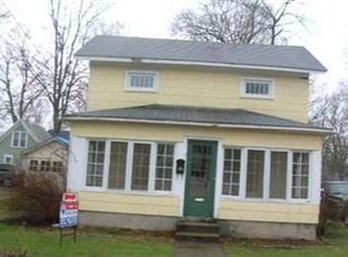 84 E Pierce St, Coldwater, MI 49036