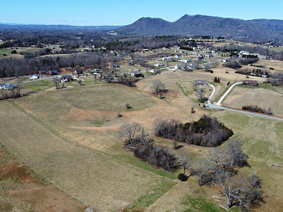 1st image of 25 Ranch Rd