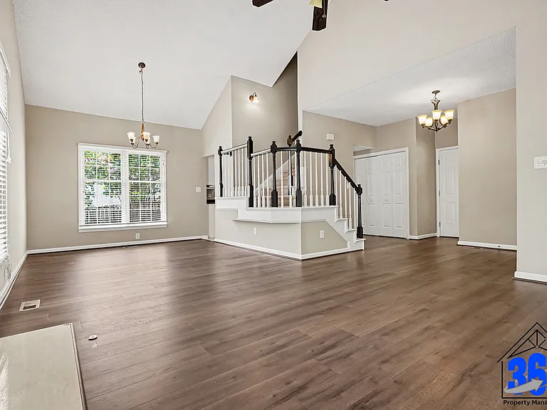5524 Edgebury Rd — Photo 7