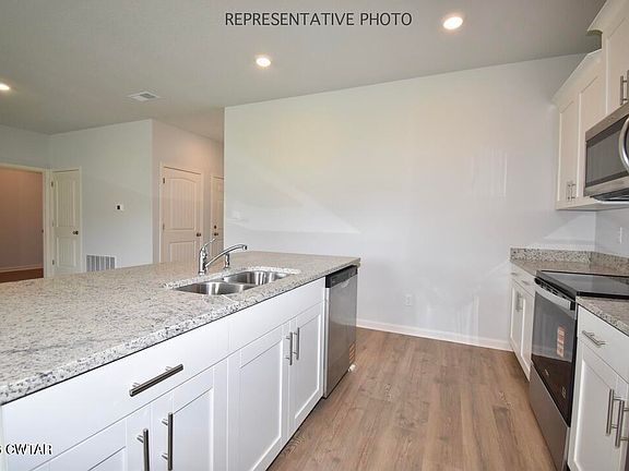 7th image of this home