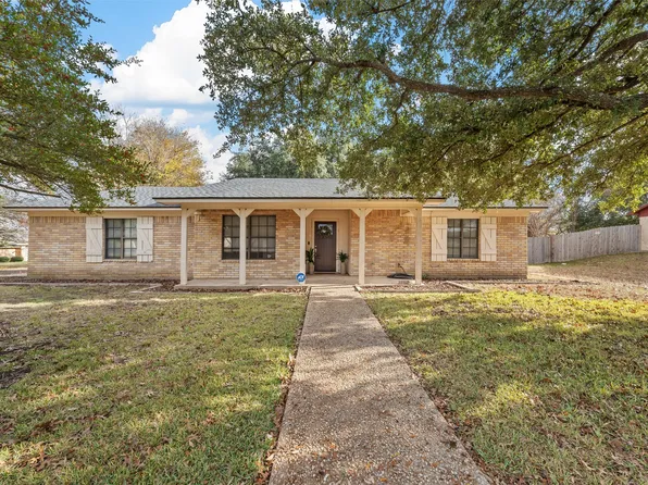 501 Aspen Incline Dr, Hewitt, TX 76643