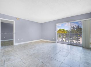 4141 Nautilus Dr APT 2F, Miami Beach, FL 33140
