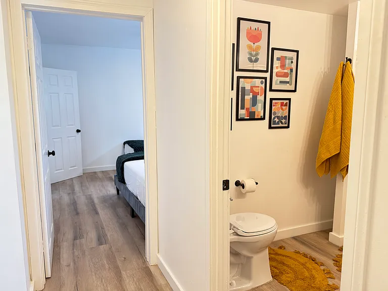 1235 S Longwood Ave #1235 — Photo 30