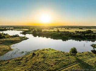 48 W Glencoe Rd, Stillwater, OK 74075