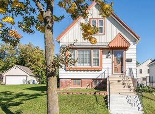 2208 W Vine St, Milwaukee, WI 53205