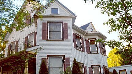 2nd image of 25 Elm St