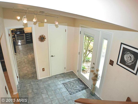 3rd image of 2516 Oakhampton Pl