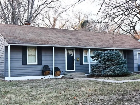8602 Ford Ave, Raytown, MO 64138