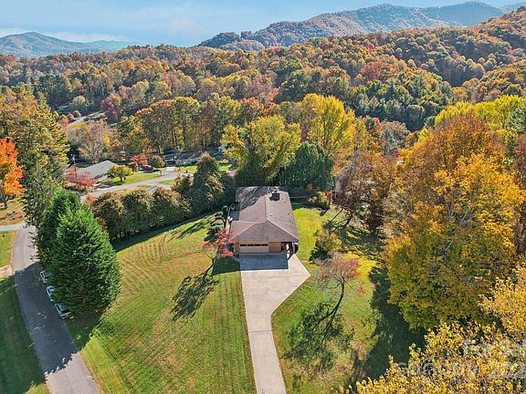 4th image of 319 Ivy Hill Dr