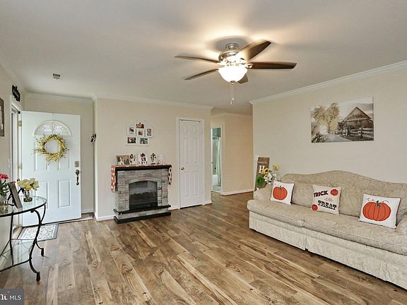 5th image of 26837 Erin Dr