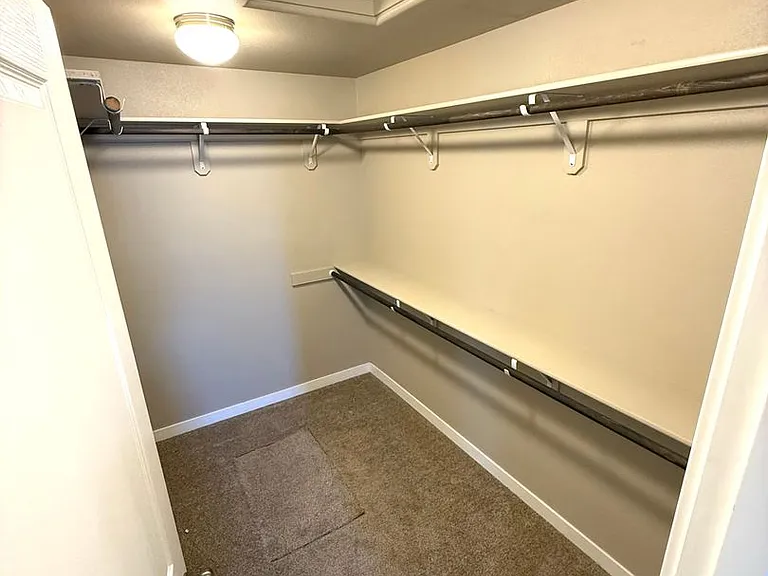 4832 SW Volcano Ave — Photo 16