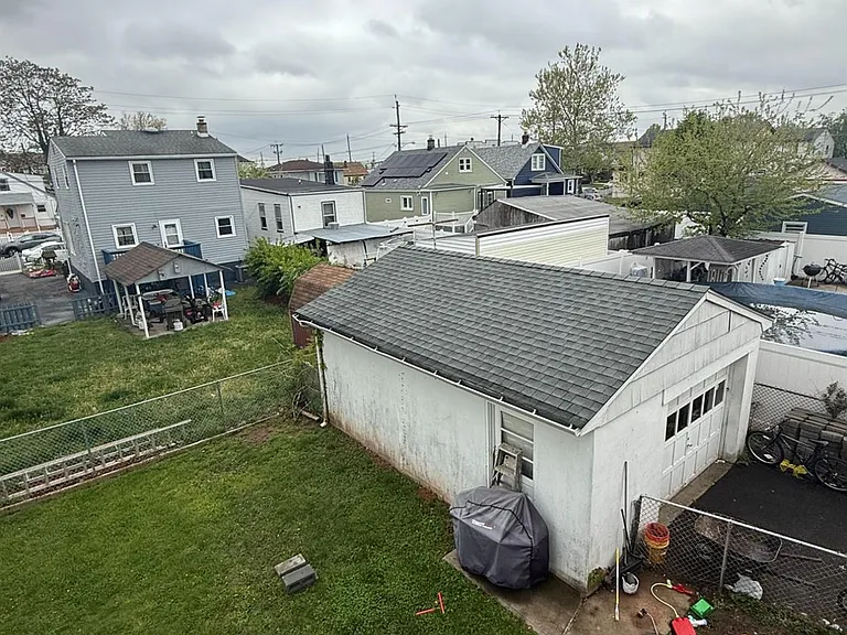 17 Spruce St #2 — Photo 8