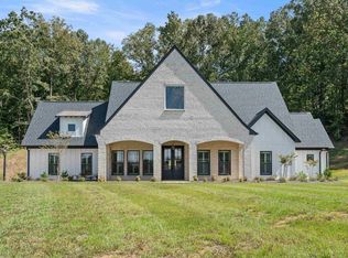 345 Jacobs Loop, Trussville, AL 35173
