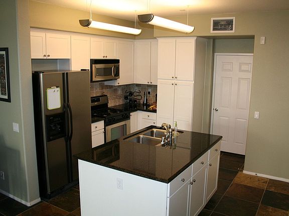 Kitchen with Island