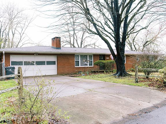 2nd image of 3733 Timber Cir