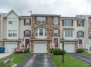 156 Sara Ln, Hanover, PA 17331