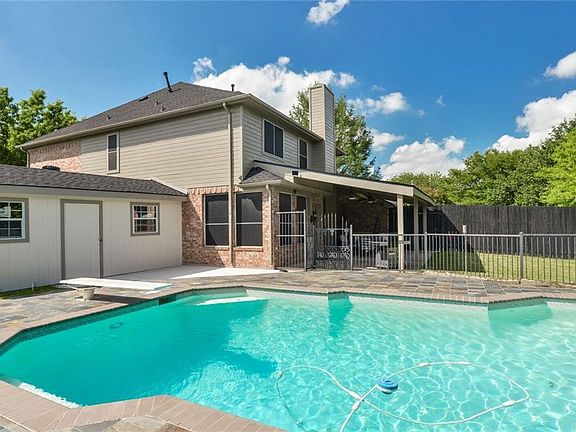 3rd image of 6806 Galway Dr