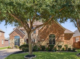 3027 Rosina, Grand Prairie, TX 75054