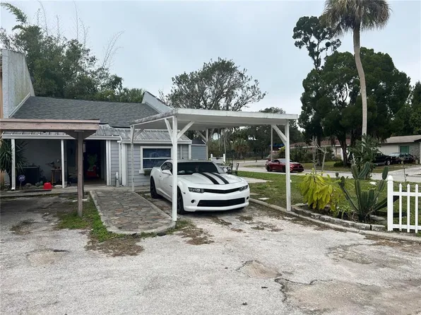 4969 Steel Dust Ln, Lutz, FL 33559