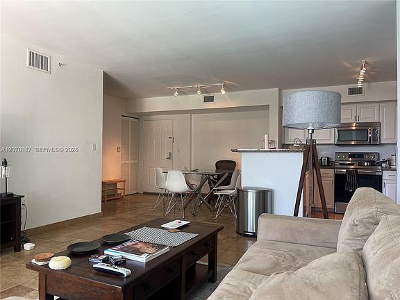 5th image of 1155 Brickell Bay Dr APT 808