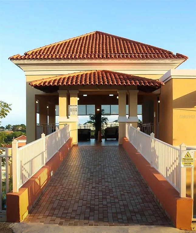 3 bed, 2.0 bath, $2,300 — Photo 1