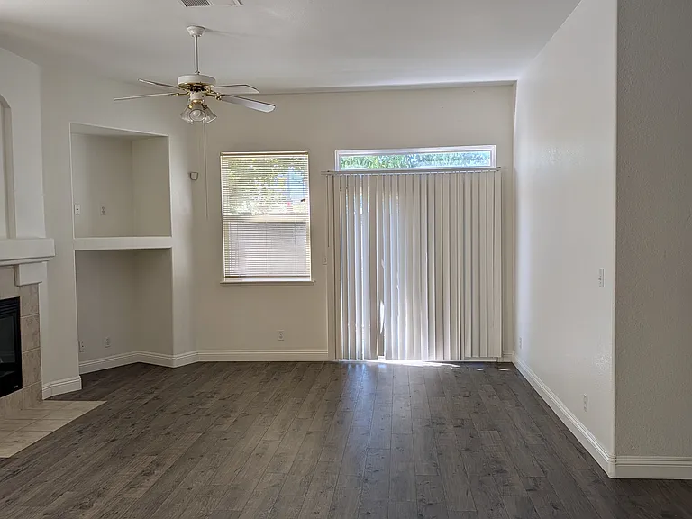 3316 Clearview Ct — Photo 17