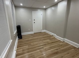 319 N 9th St #2, Reading, PA 19601