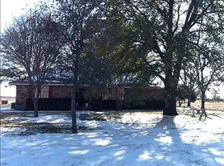 905 Park Rd, Chico, TX 76431