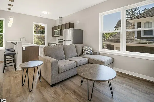 320 Elmwood Avenue - 201 — Photo 3
