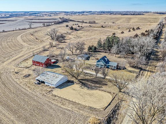 2nd image of 19305 York Rd