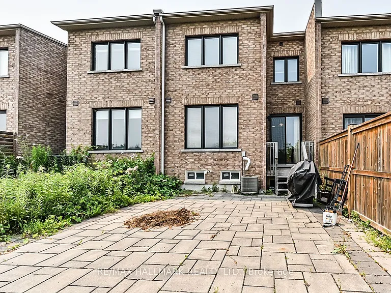 41 Anchusa Dr — Photo 33