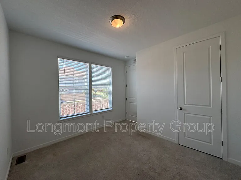 1648 Drake Aly — Photo 10