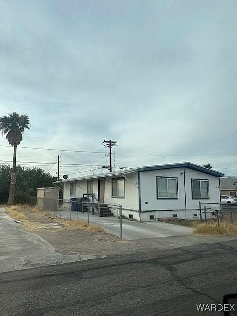 1st image of 504 Harbor Dr