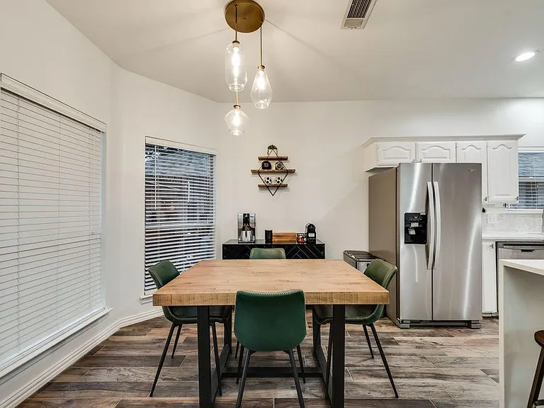3933 Wisteria Ln — Photo 28