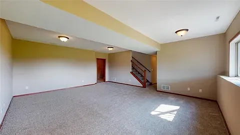 4093 Cedarwood Rd NE — Photo 8