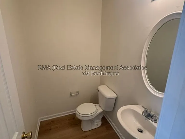 1330 Labonte Pkwy — Photo 13