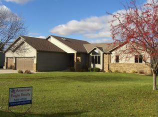 12 Pomme De Terre Ln #L, Morris, MN 56267