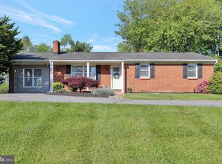 113 Greenwood Dr, Hagerstown, MD 21740