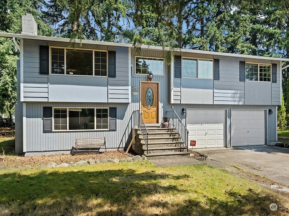 1st image of 1623 156th Street Ct E