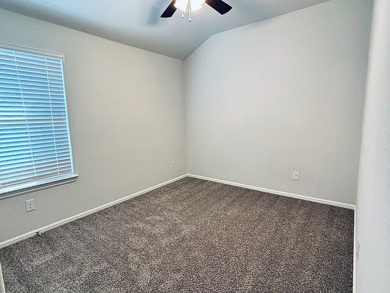 2304 Stallings Rd #1 — Photo 8