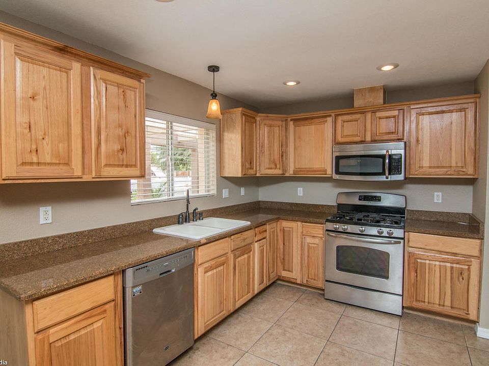 1st image of 1054 E Fawn Cir