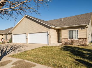 5169 Weatherstone Dr NW, Rochester, MN 55901